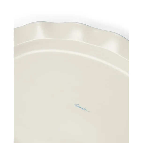 Lexington Wavy Oval Platter in Stoneware, white/blue