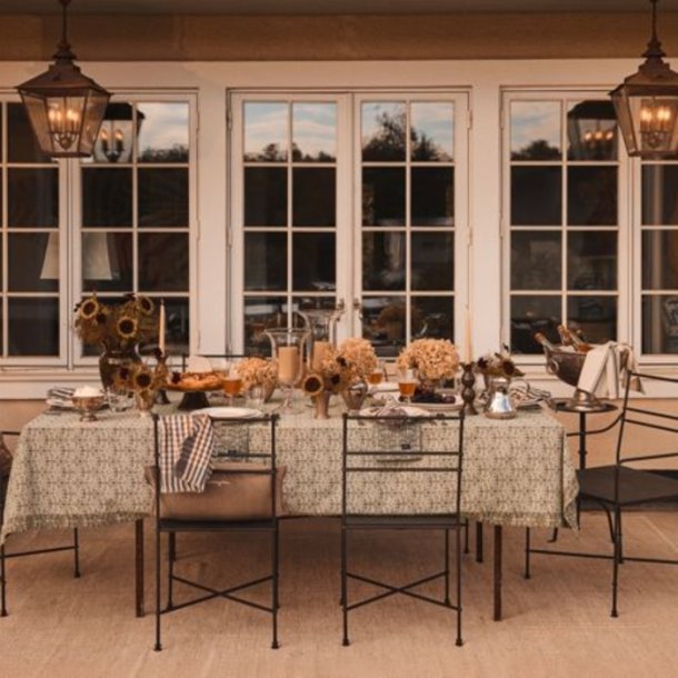 Lexington Ornament Jaquard Cotton Tablecloth, 150 x 350 cm