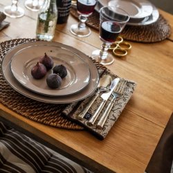 Lexington Oval Rattan Placemat