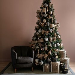 RM Rustic Rattan Mini Christmas Wreath