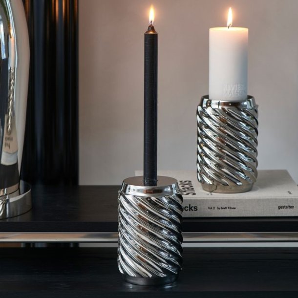 RM Avanti Swirl Candle Holder