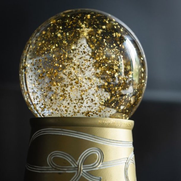 RM Celebrate Christmas Snowglobe, s