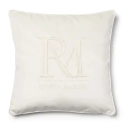 RM Monogram Velour Pudebetr�k, hvidt  50x50 cm
