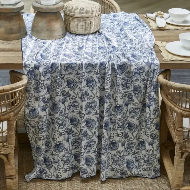 RM Floral Island Table Cloth , 270x150
