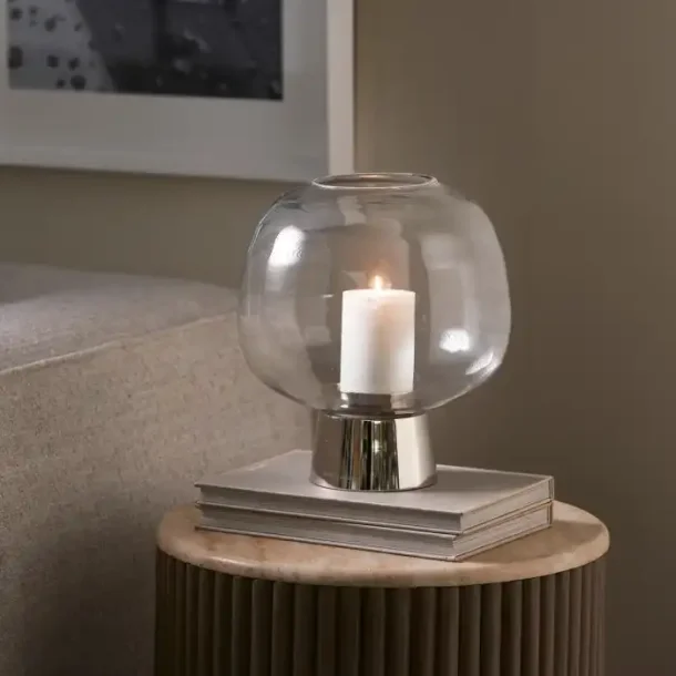 RM Hurricane Amadora