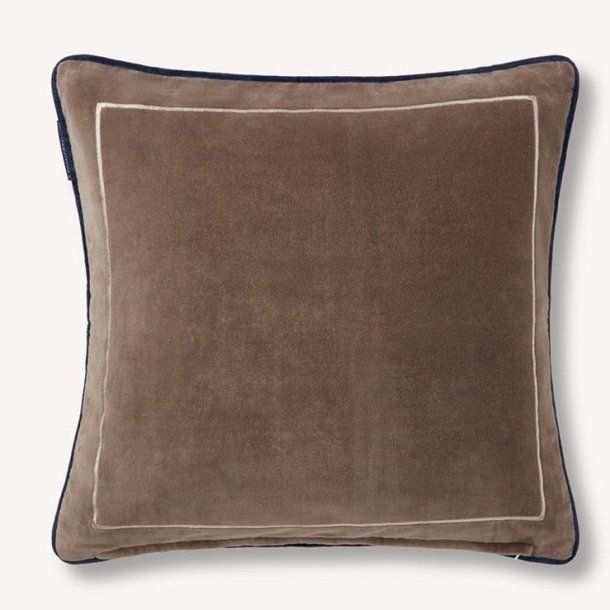 Lexington Graphic Embroidered Velvet Pudebetr�k