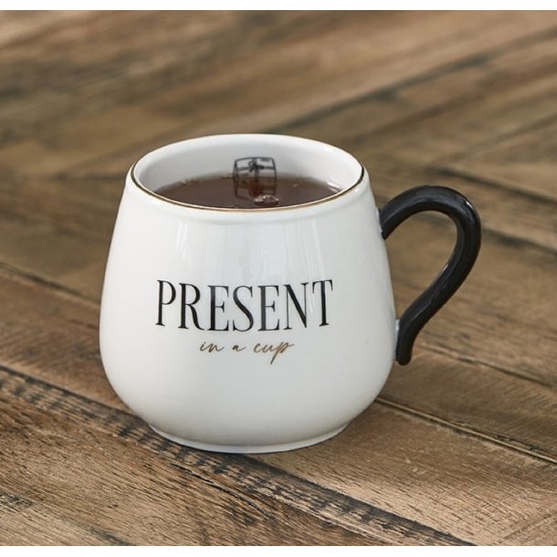RM Present in a Cup Mug