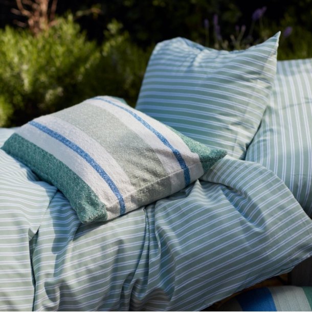 Lexington Irregular Striped Organic Cotton pude