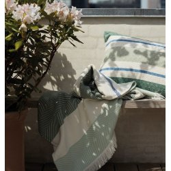 Lexington Irregular Striped Organic Cotton pude