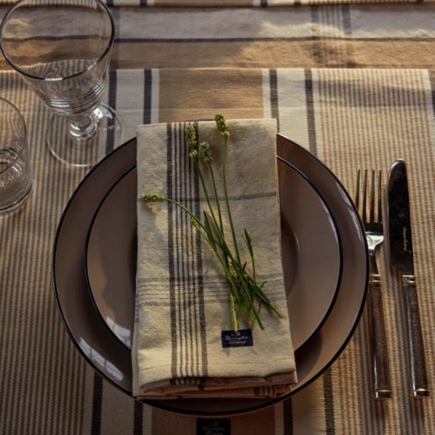 Lexington Checked Napkin  in linen blend, 50 x 50 cm